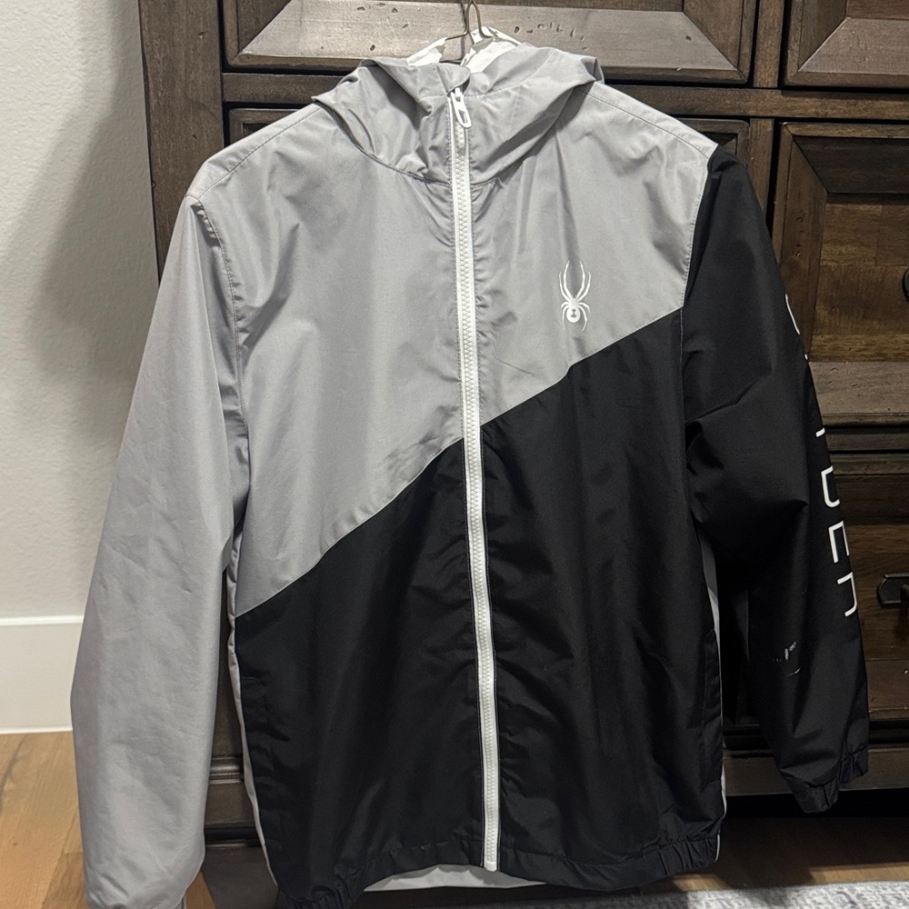 Spyder Men's Two-Tone Windbreaker in Black and Gray